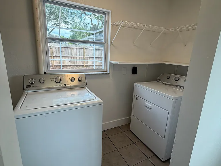 3126 W Harbor View Ave — Photo 21