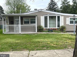 226 County Ave, Maple Shade, NJ 08052