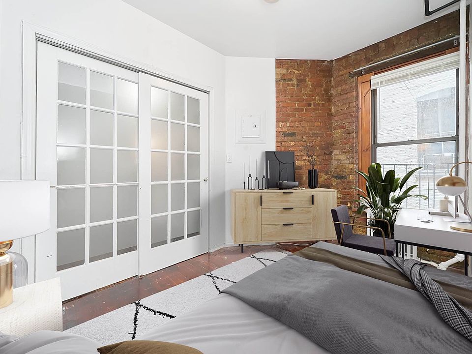 1st image of 280 Mulberry St #2**