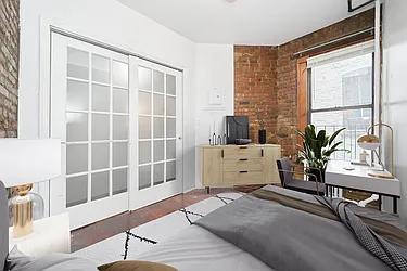 Rented by Living New York