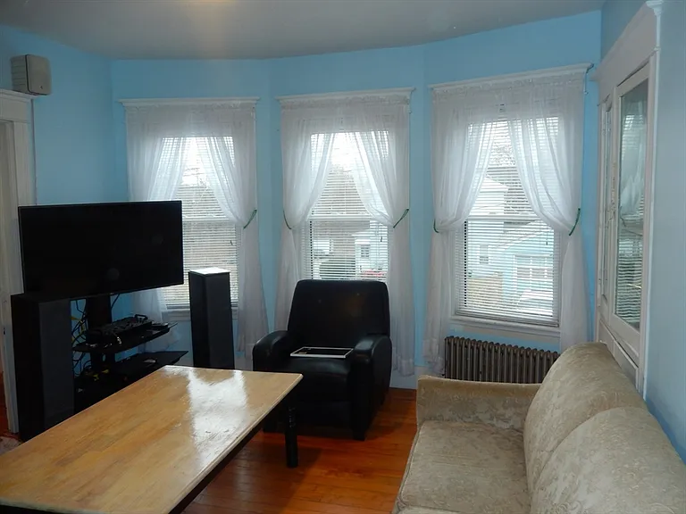 378 Fairmount St #2 — Photo 3