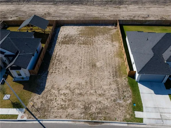 3909 Red Lantana St, Mission, TX 78573