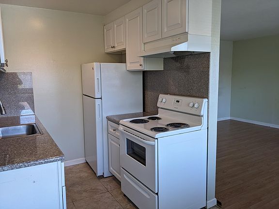 2nd image of 774 Carmel Ave #6
