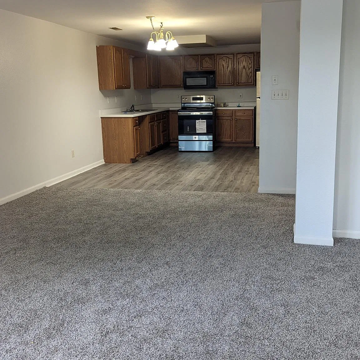 2 bed, 800 sqft, $1,250 — Photo 4