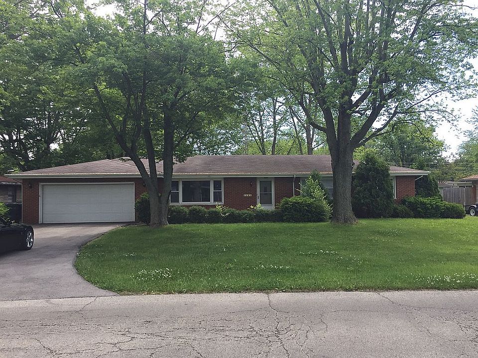 1st image of 4504 N Rosewood Ave