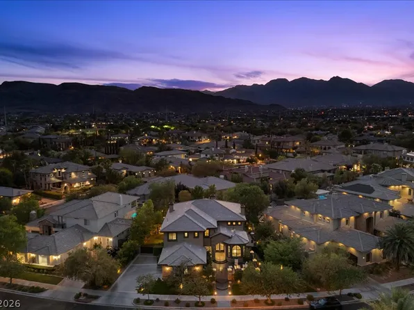2985 American River Ln, Las Vegas, NV 89135