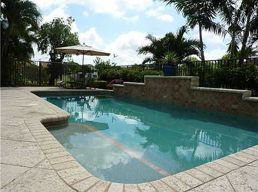 4th image of 6440 NW 58th Ter