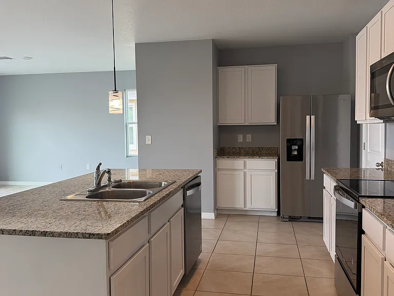 10803 Penny Gale Loop — Photo 3