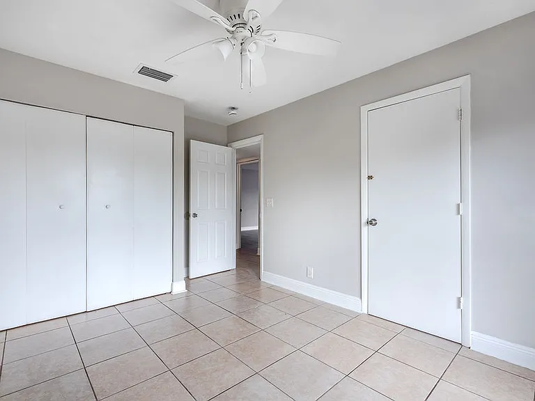 1755 N Congress Ave — Photo 25