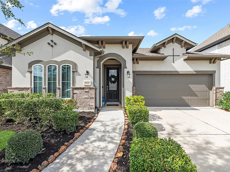 9019 Stanley Oak Dr — Photo 41