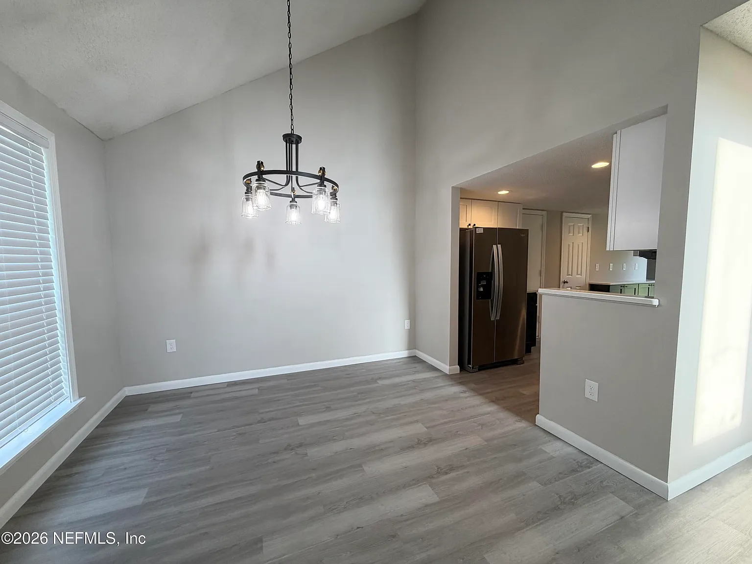 3 bed, 2.0 bath, 1551 sqft, $1,950 — Photo 4