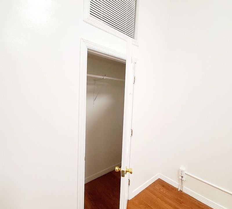 2nd image of 992 4th Ave #1
