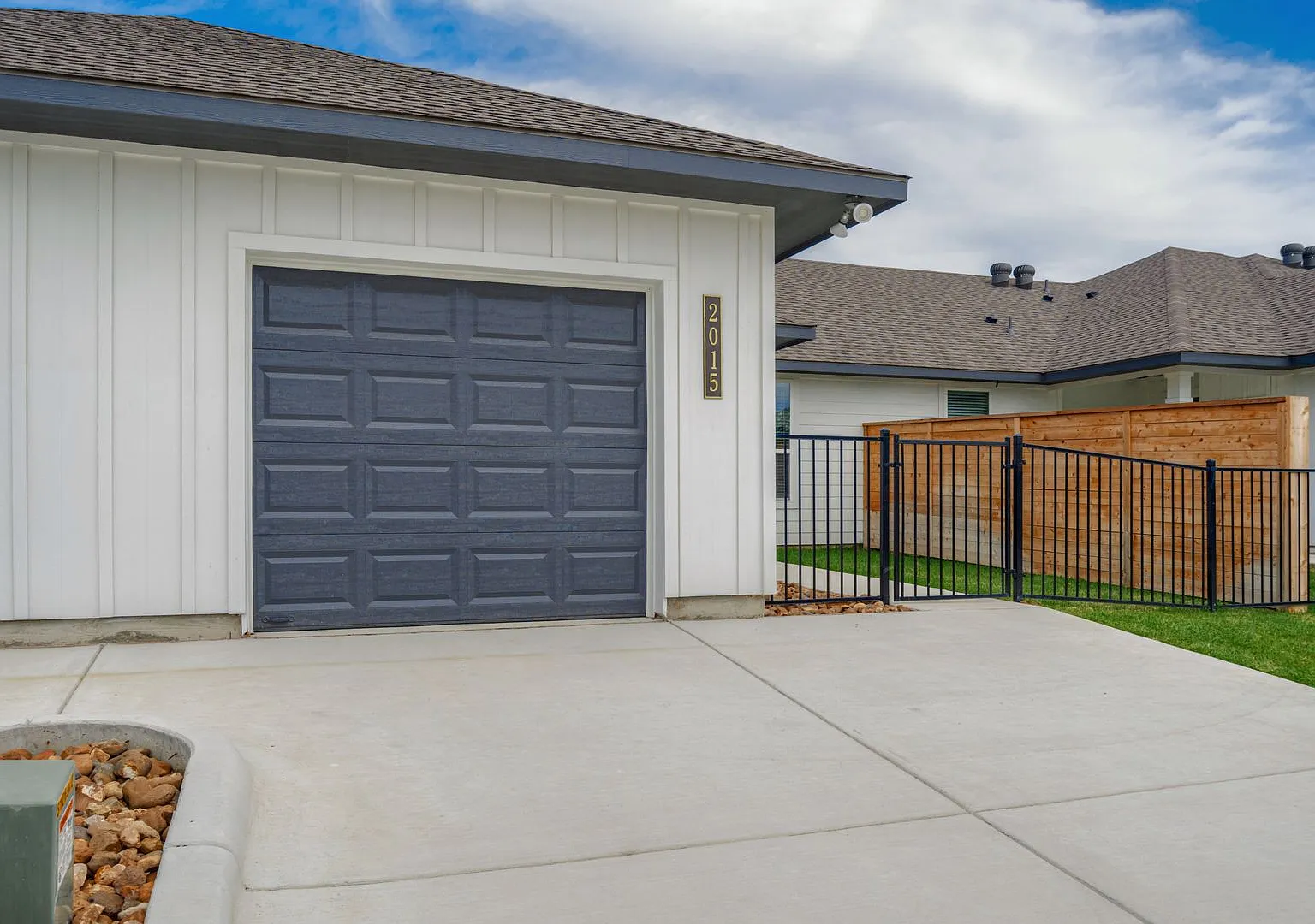 2015 Vintage Farms Way — Photo 2