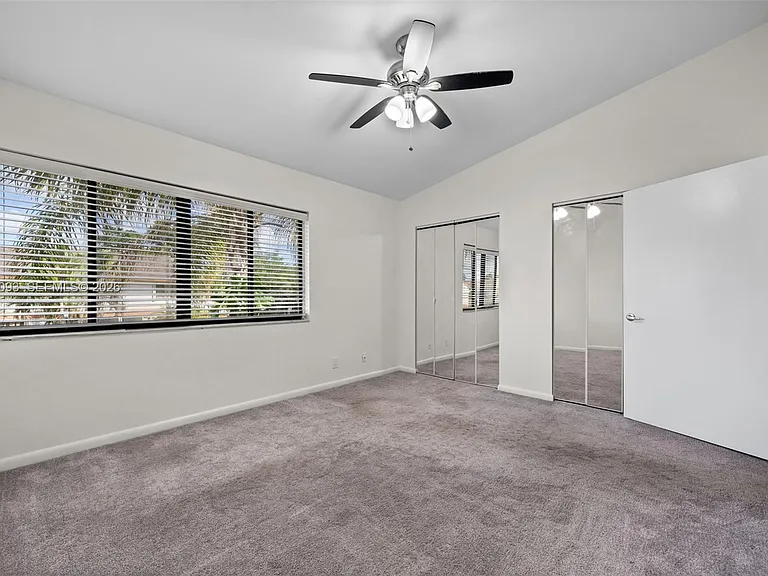 4241 SW 71st Way #4241 — Photo 27