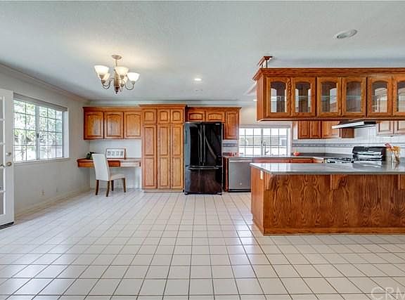 4th image of 2513 W 227th St