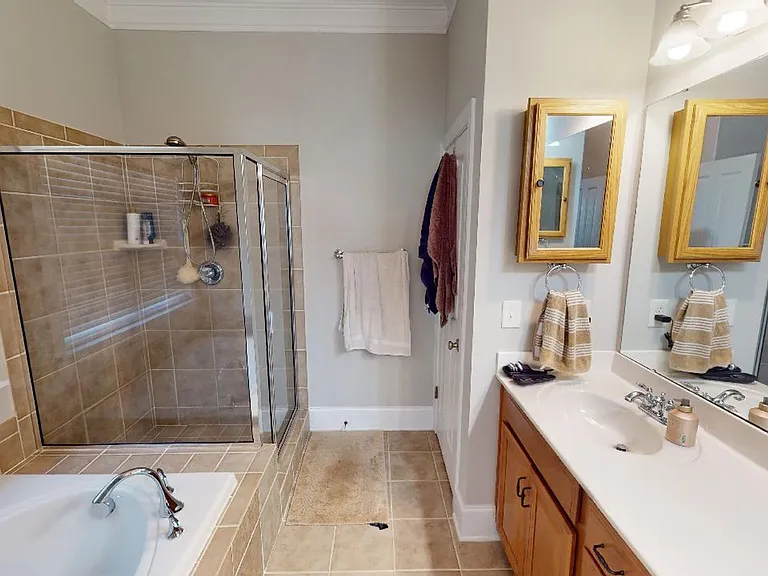 1737 Lela Ave — Photo 13