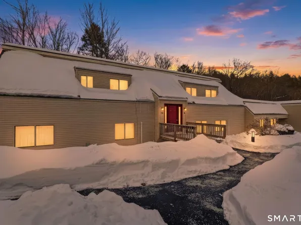 (undisclosed Address), Simsbury, CT 06070
