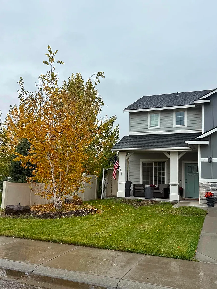 Building Photo - 5140 N Elmstone Ave