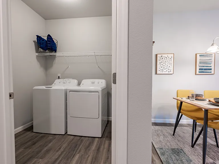 The Commons & Commons Hill Apartments — Photo 56