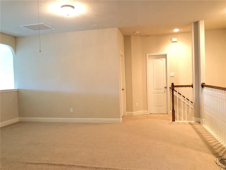 2684 Salorn Way — Photo 9