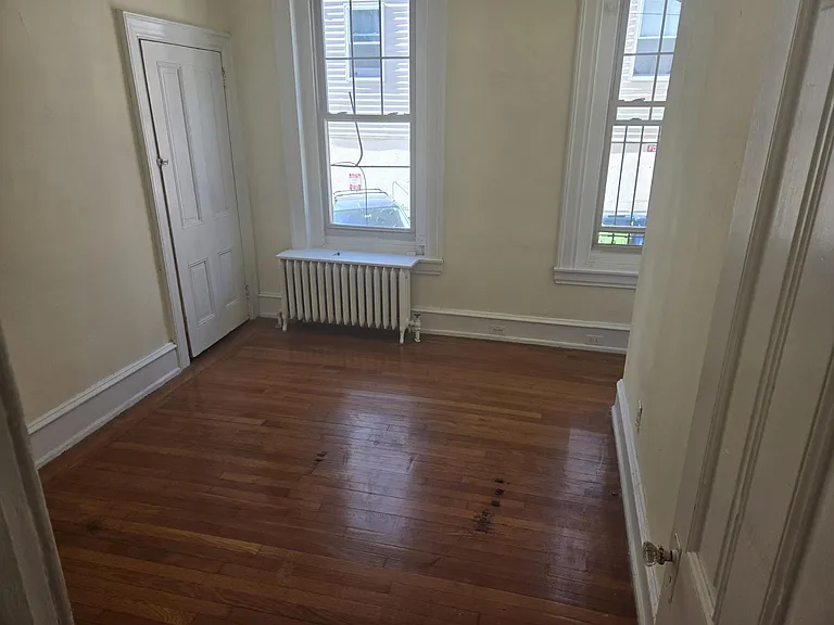 259 S 44th St #1 — Photo 8
