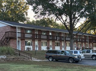 11 N Riley St APT 108, Kansas City, MO 64119