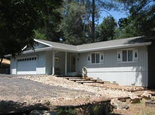 19171 Ferretti Rd, Groveland, CA 95321