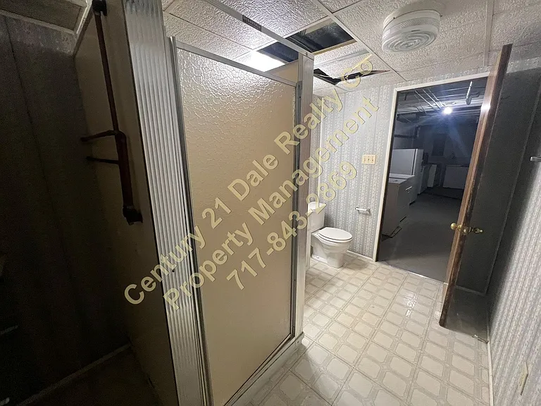 303 Maywood Rd — Photo 14