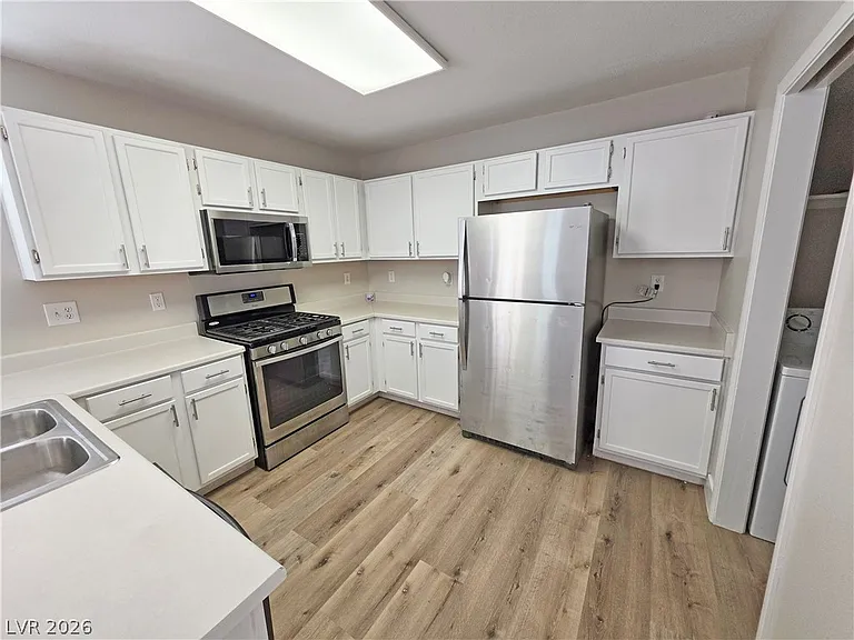 5736 Bolton Bay Way — Photo 7