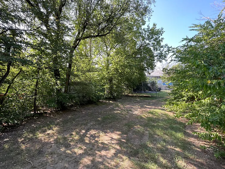 119 W 13th Ave — Photo 14