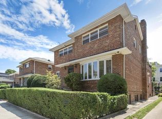 90 Maple St, Brooklyn, NY 11225