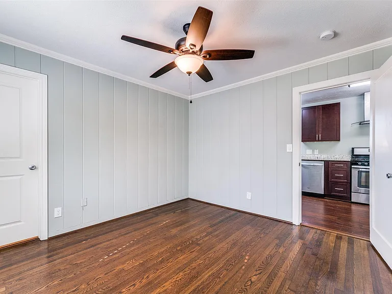 4502 Brookwoods Dr — Photo 8