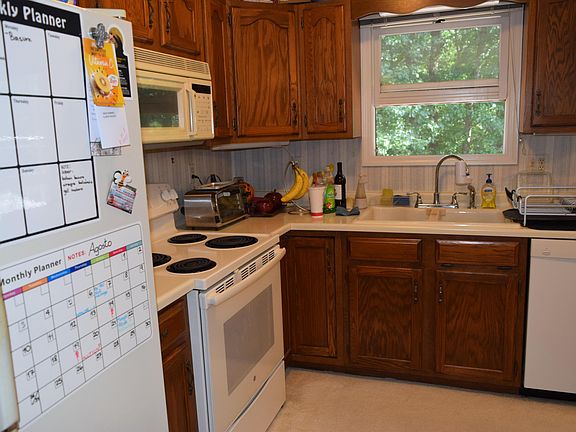 4th image of 1140 Lectric Ln