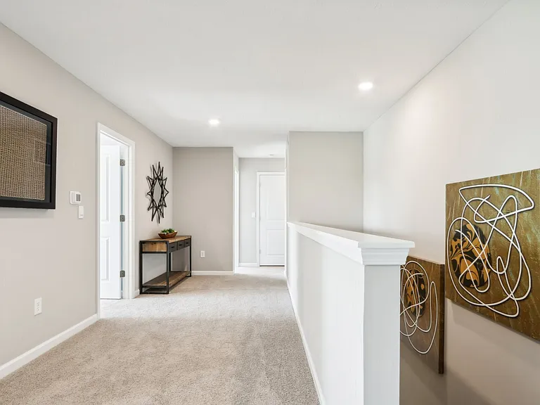 1559 Albatross St — Photo 7