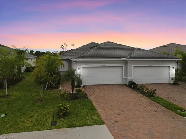 2224 Dragonfruit Way, Naples, FL 34120