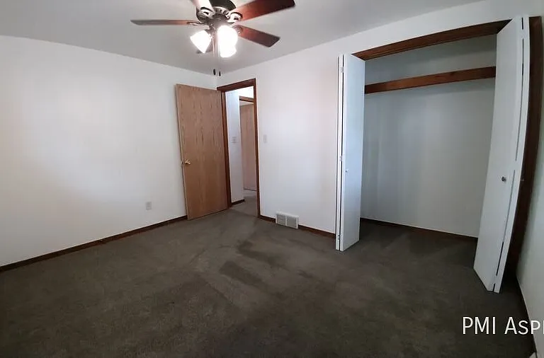 318 Mountain View Ave — Photo 2