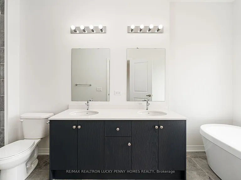 123 Schmeltzer Cres — Photo 17