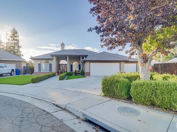 9026 Forest Oaks Ct, Bakersfield, CA 93312