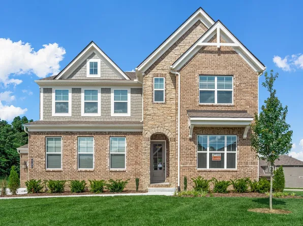 7669 Hatcher Heights Dr, Fairview, TN 37062