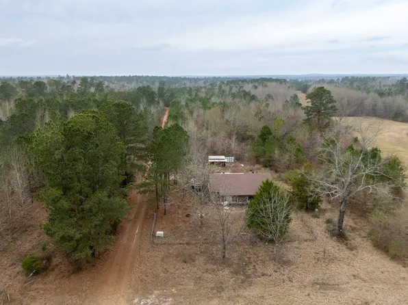 6052 Blocker Rd, Marshall, TX 75672