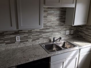 7463 Boulder Bluff Dr, Jenison, MI 49428