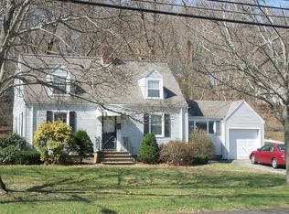 45 Elm St, Wakefield, MA 01880