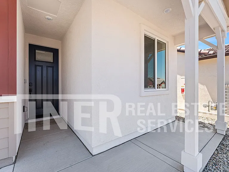 3062 Pansona St — Photo 5
