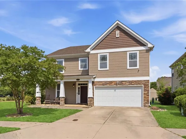 2003 Redgate Dr, Suffolk, VA 23434