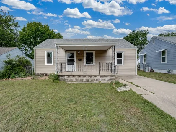 1507 Moyle St, Augusta, KS 67010