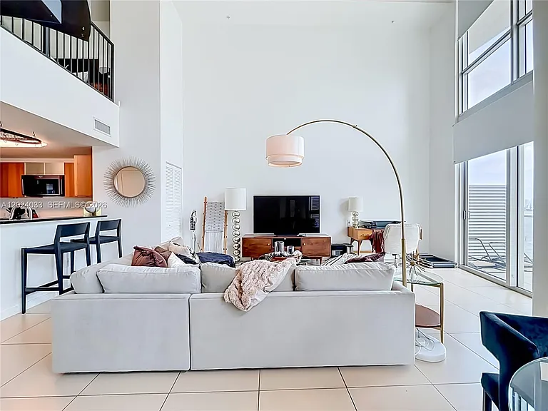 300 S Biscayne Blvd #L-1016 — Photo 9