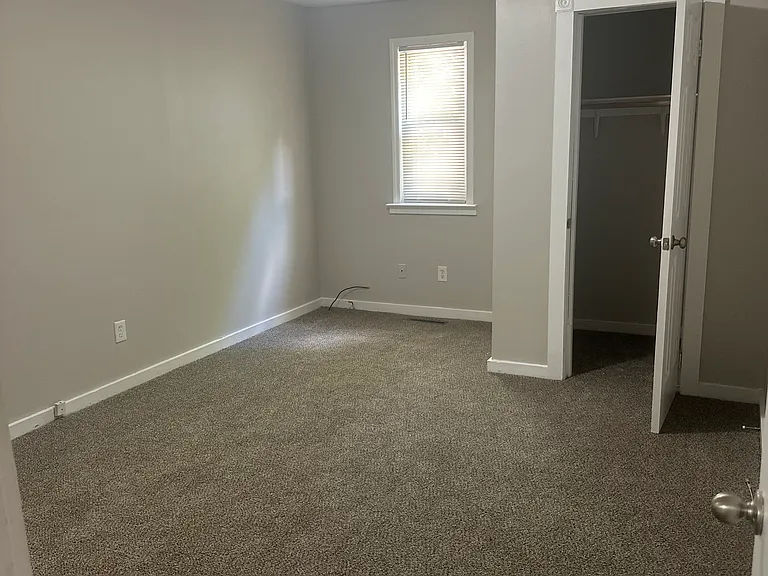 106 Juniper Ln — Photo 7