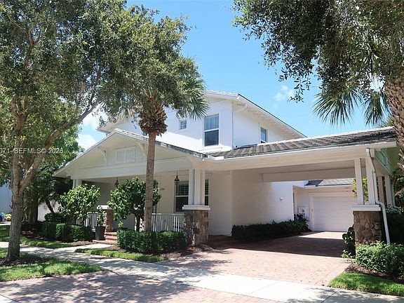 3rd image of 2724 Wymberly Dr