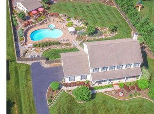 308 Sherer Dr, Lincoln University, PA 19352