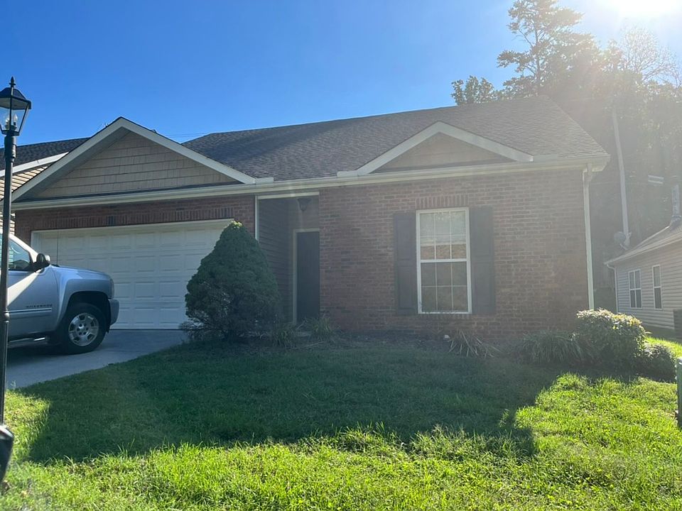 1st image of 10736 Meriwether Ln